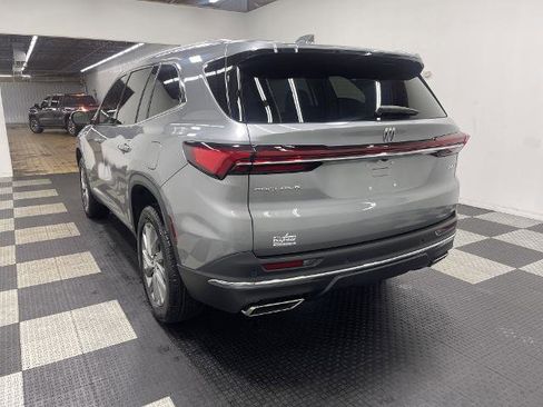 New 2025 Buick Enclave Preferred w/ Super Cruise Package image 2