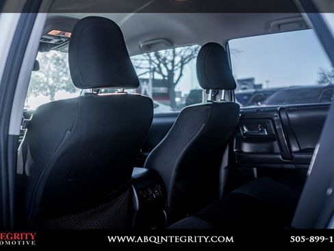 Used 2023 Toyota 4Runner TRD Off-Road image 31