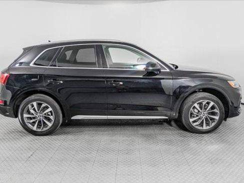 Used 2021 Audi Q5 2.0T Premium w/ Convenience Package AWD/4WD image 9