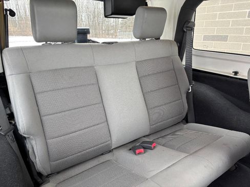 Used 2008 Jeep Wrangler Sahara w/ Dual Top Group image 10