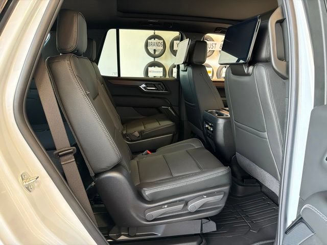 New 2026 GMC Yukon Denali w/ Denali Reserve Package AWD/4WD image 24
