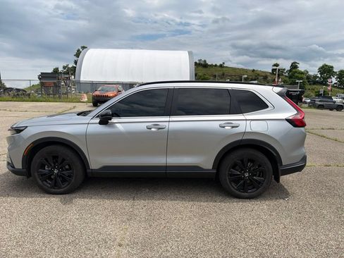 Used 2023 Honda CR-V Sport Touring image 9
