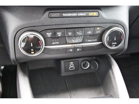 Certified 2025 Ford Escape Active image 27