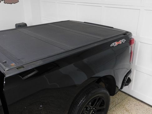 Used 2024 Chevrolet Silverado 1500 RST image 19