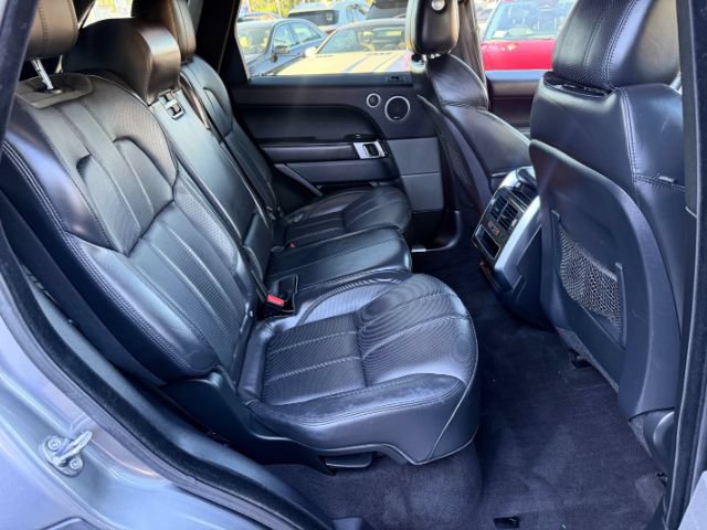 Used 2017 Land Rover Range Rover Sport HSE AWD/4WD image 16