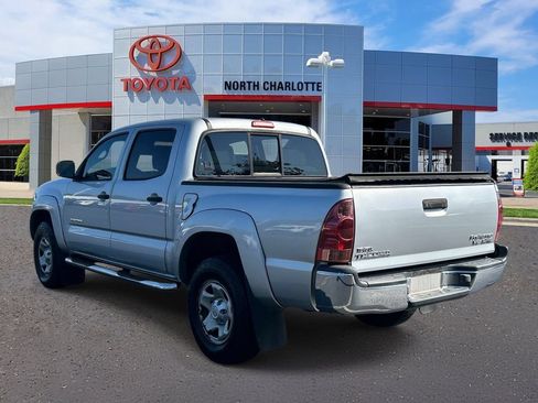 Used 2006 Toyota Tacoma PreRunner w/ SR5 Pkg #2 RWD image 4