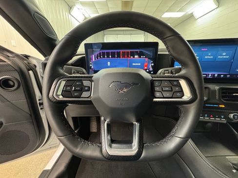 Used 2025 Ford Mustang GT w/ GT Performance Package RWD image 30