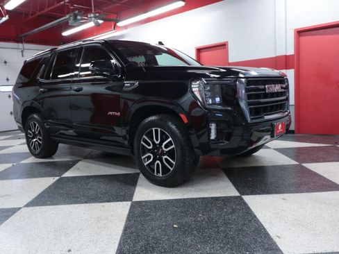 Used 2022 GMC Yukon AT4 image 2