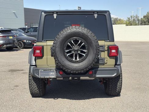 Used 2025 Jeep Wrangler Unlimited Sport AWD/4WD image 8