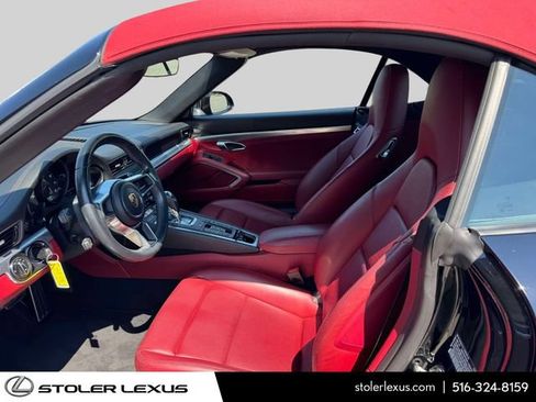 Used 2017 Porsche 911 Carrera RWD image 15