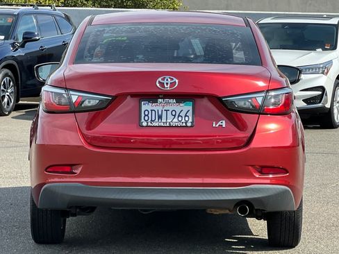 Used 2018 Toyota Yaris iA FWD image 8