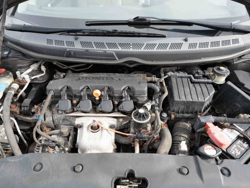 Used 2010 Honda Civic LX image 31