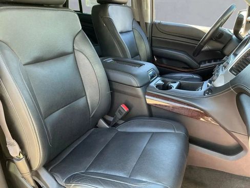 Used 2017 GMC Yukon SLT w/ Open Road Package image 24