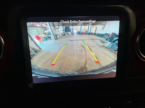 Used 2020 Jeep Wrangler Unlimited Rubicon AWD/4WD image 18