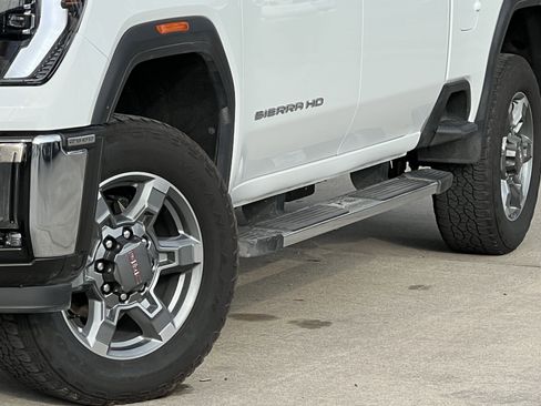 Used 2025 GMC Sierra 2500 SLT w/ Texas SLT Premium Package image 8