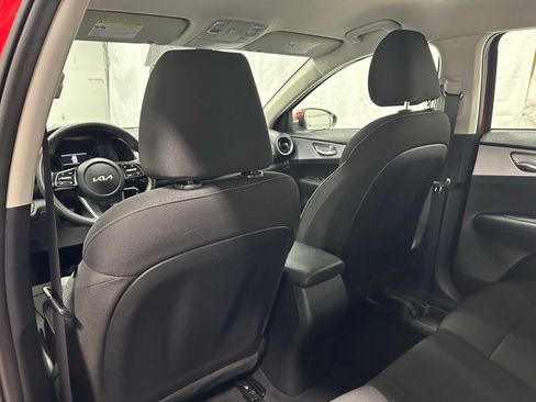 Used 2024 Kia Forte LXS image 41
