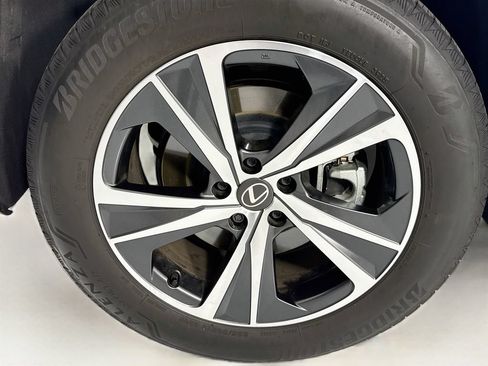 Certified 2026 Lexus RX 350 Premium w/ Accessory Package (2T) FWD image 33