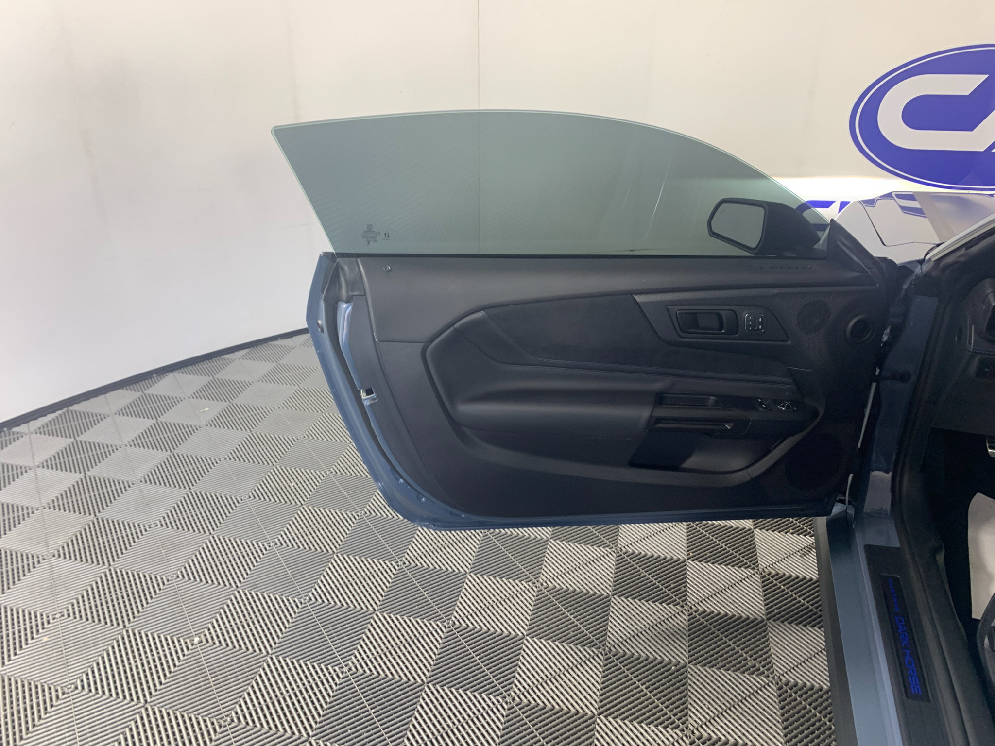 Used 2024 Ford Mustang Dark Horse RWD image 13