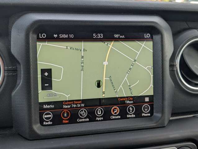 Used 2019 Jeep Wrangler Unlimited Sahara w/ Uconnect 4C Nav & Sound Group AWD/4WD image 18