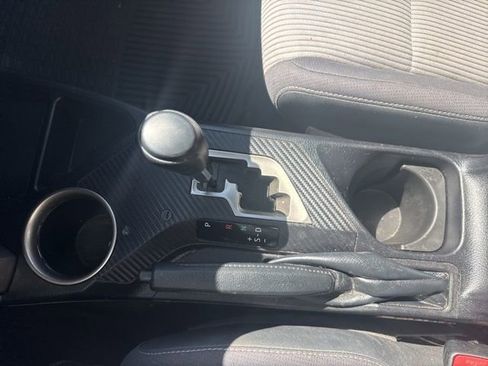 Used 2015 Toyota RAV4 XLE image 20