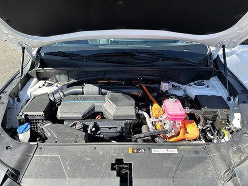 Used 2025 Kia Sorento EX image 17