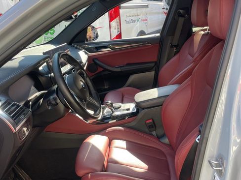 Used 2024 BMW X4 M40i w/ Premium Package AWD/4WD image 10