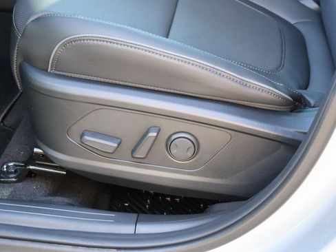 New 2026 Hyundai Tucson Limited image 25