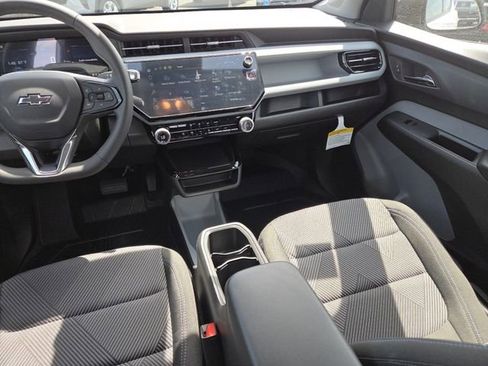 New 2027 Chevrolet Bolt LT FWD image 27