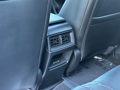 Used 2024 Honda CR-V EX-L image 14