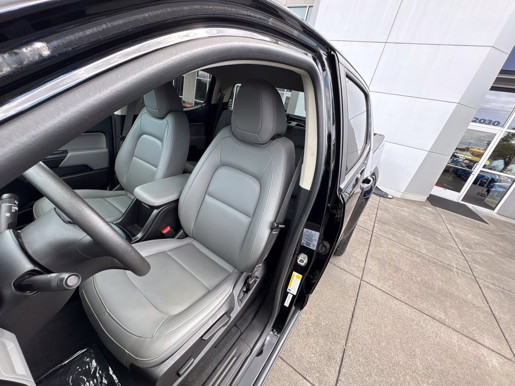 Used 2020 Chevrolet Colorado W/T RWD image 12