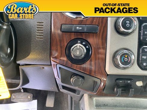 Used 2014 Ford F350 Lariat image 31