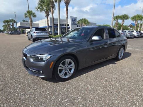 Used 2016 BMW 328i xDrive Sedan AWD/4WD image 4
