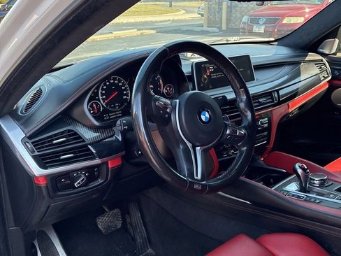 Used 2016 BMW X6 M Base image 5