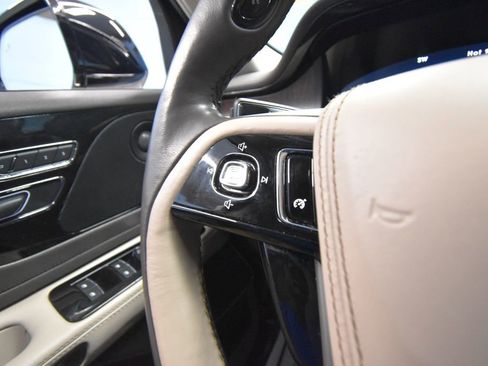 Used 2021 Lincoln Aviator Reserve w/ Elements Package Plus image 13