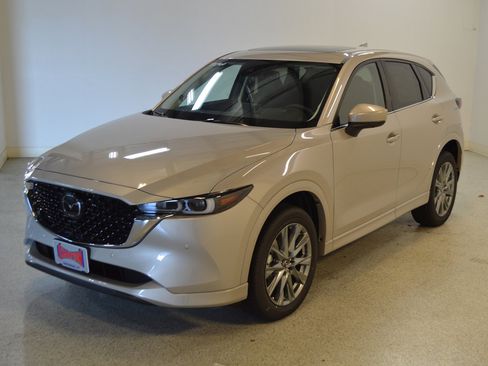 New 2025 MAZDA CX-5 AWD 2.5 S w/ Premium Plus Pkg image 7