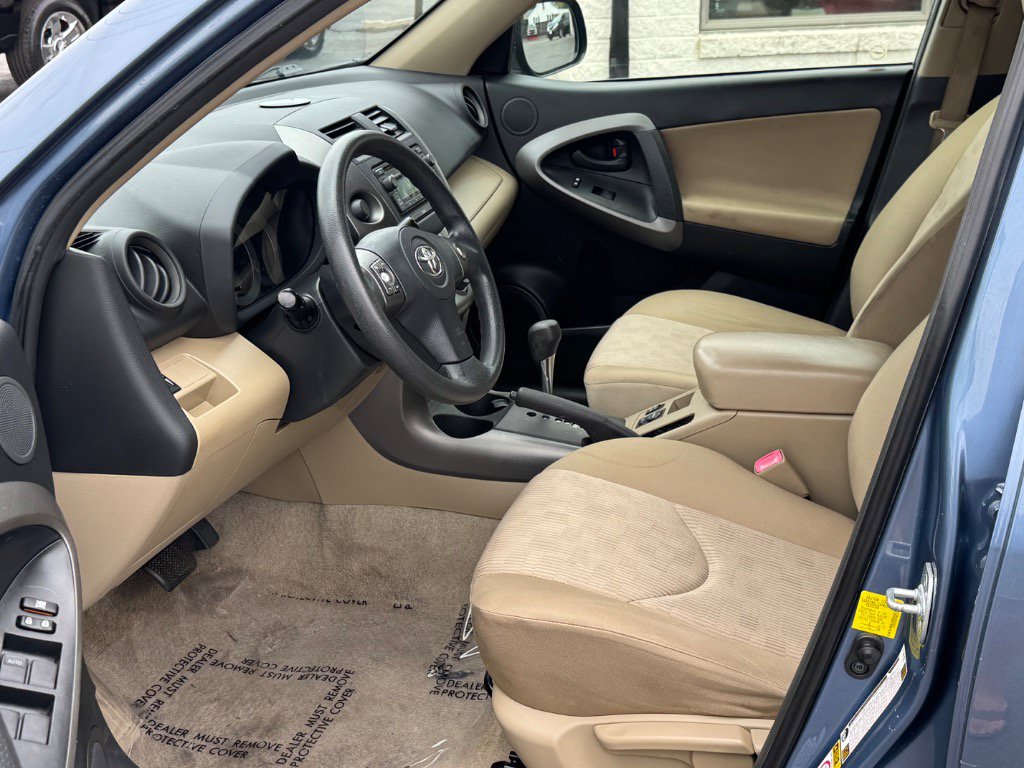 Used 2012 Toyota RAV4 FWD w/ Value Pkg image 13