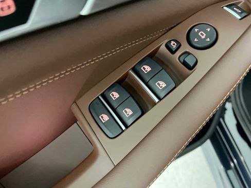 Used 2026 BMW X5 xDrive40i image 15