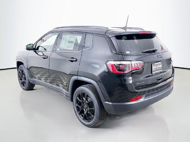 New 2026 Jeep Compass Latitude AWD/4WD image 5