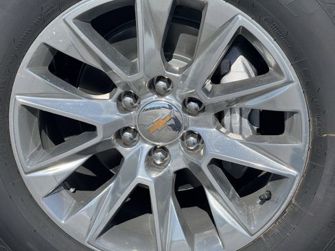 New 2026 Chevrolet Tahoe Premier AWD/4WD image 8