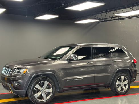 Used 2015 Jeep Grand Cherokee Limited RWD image 1