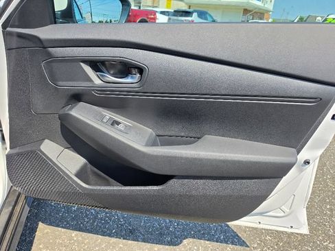 Used 2025 Honda Accord LX image 10