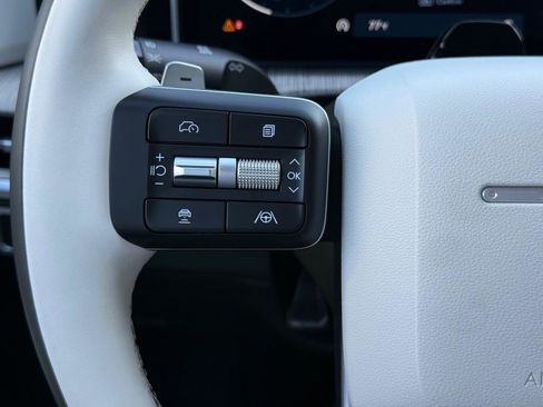 Used 2024 Hyundai Santa Fe Calligraphy image 15