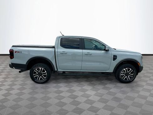 Used 2024 Ford Ranger Lariat w/ FX4 Off-Road Package AWD/4WD image 4