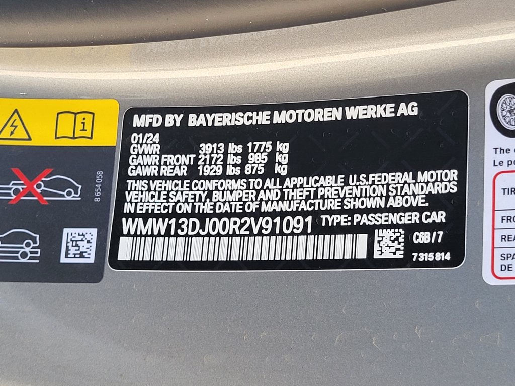 Used 2024 MINI Cooper SE FWD image 11