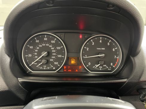 Used 2012 BMW 135i Convertible image 16