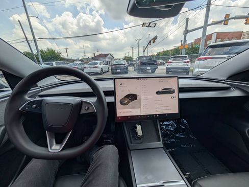 Used 2024 Tesla Model 3 Long Range RWD image 21