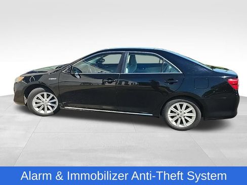 Used 2014 Toyota Camry XLE w/ Convenience Package FWD image 7
