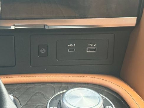 Used 2023 INFINITI QX80 Sensory w/ Cargo Package AWD/4WD image 6