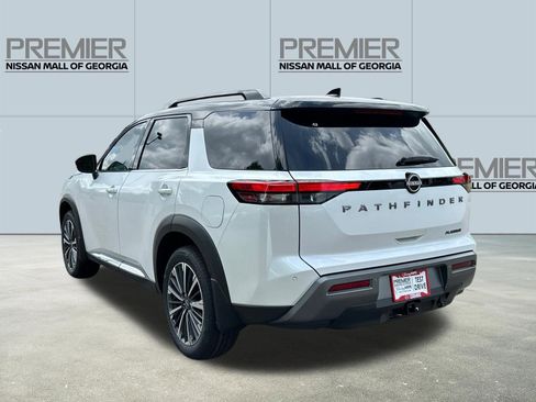 New 2026 Nissan Pathfinder Platinum FWD image 6