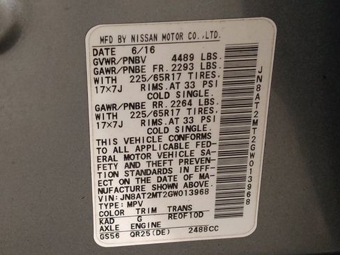 Used 2016 Nissan Rogue SV w/ SV Premium Package image 33